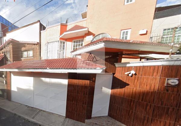 CASA EN VENTA EN XOCHIMILCO BARRIO 18 DS333