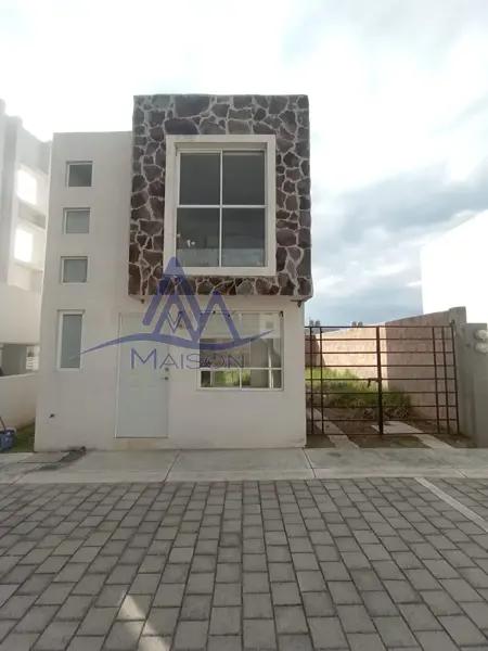 Casa En Venta En San Francisco Ocotlan, Coronango, Puebla. JX71