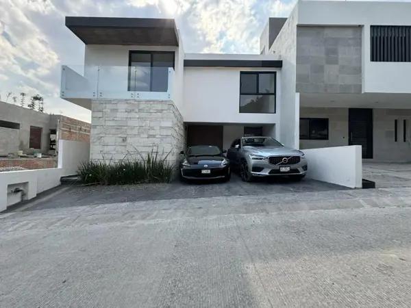 Casa nueva minimalista en venta. Casa nueva minimalista en venta.