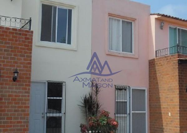 CASA EN VENTA EN PUERTO VALLARTA FRACC PARQUES UNIVERSIDAD DS333