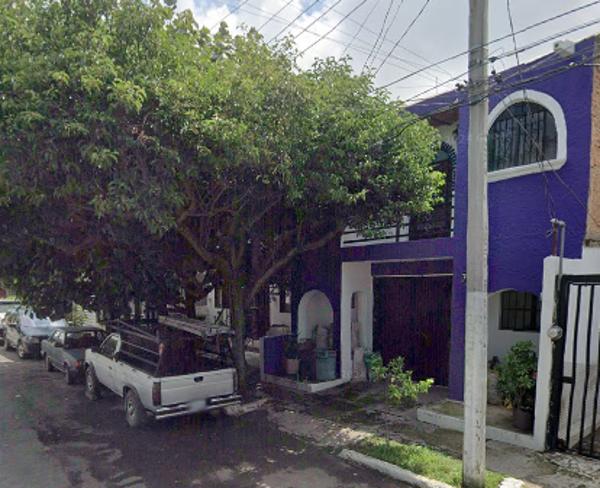 CASA A LA VENTA EN LOS GIRASOLES ZAPOPAN JALISCO YQH CASA A LA VENTA EN LOS GIRASOLES ZAPOPAN JALISCO YQH