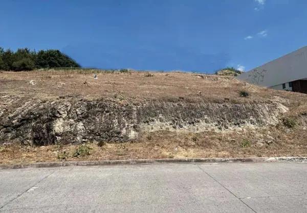 TERRENO EN VENTA EN CLUB Y DENTRO DEL CAMPO DE GOLF TRES MARIAS, MORELIA