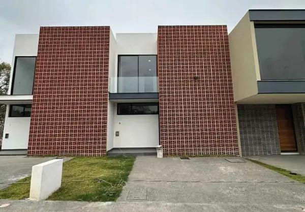 CASA EN VENTA EN FRACC. CAPELLANA, JESUS DEL MONTE, MORELIA