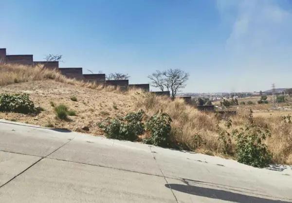 TERRENO EN VENTA EN PASEO DEL PARQUE TRES MARIAS, MORELIA TERRENO EN VENTA EN PASEO DEL PARQUE TRES MARIAS, MORELIA