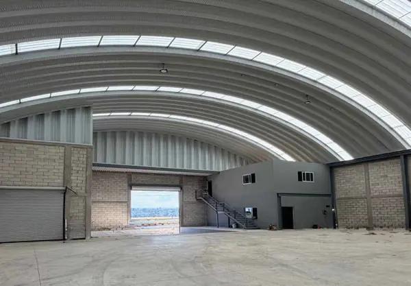 BODEGA INDUSTRIAL EN RENTA EN KM. 14 CARRETERA MORELIA - PATZCUARO