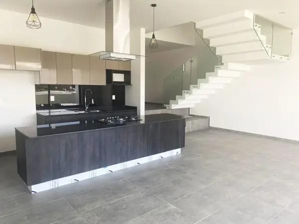 CASA EN VENTA EN PASEO DEL PARQUE TRES MARIAS, MORELIA CASA EN VENTA EN PASEO DEL PARQUE TRES MARIAS, MORELIA