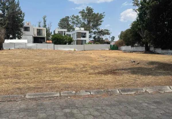 TERRENO EN VENTA EN CLUB CAMPESTRE ERANDENI, MORELIA