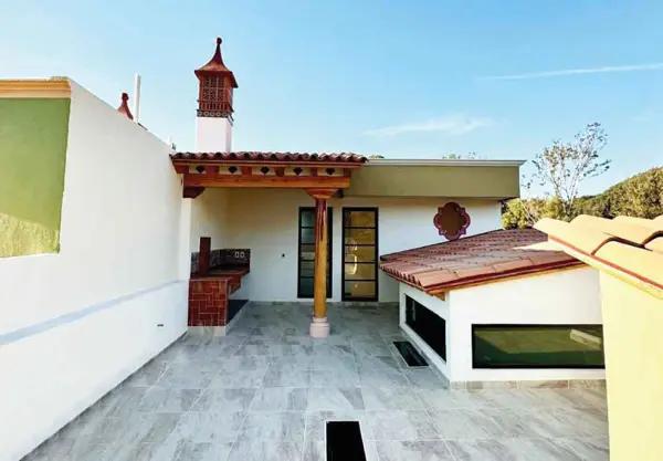 CASA EN VENTA EN PATZCUARO, MICHOACAN