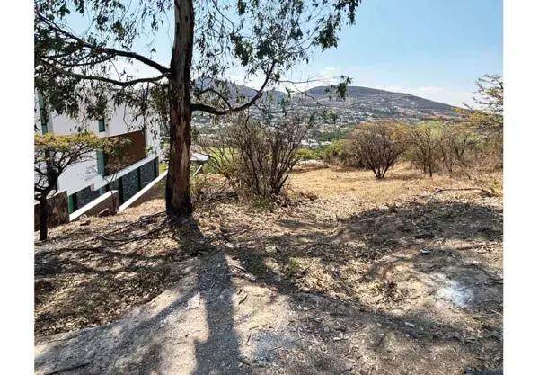 TERRENO EN VENTA EN CLUB Y DENTRO DEL CAMPO DE GOLF TRES MARIAS, MORELIA TERRENO EN VENTA EN CLUB Y DENTRO DEL CAMPO DE GOLF TRES MARIAS, MORELIA