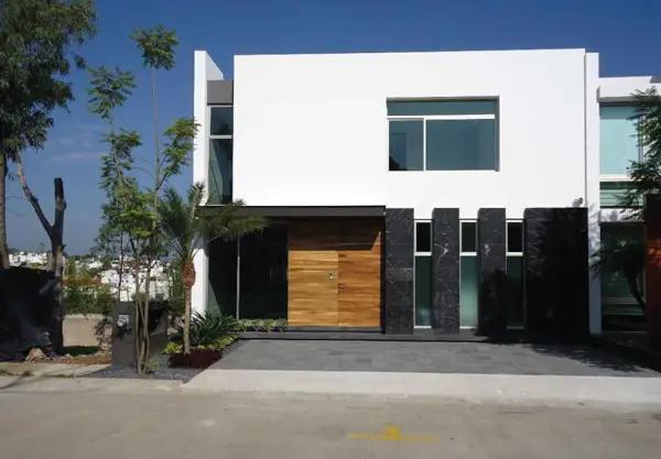CASA EN VENTA EN VISTAS ALTOZANO, MORELIA CASA EN VENTA EN VISTAS ALTOZANO, MORELIA