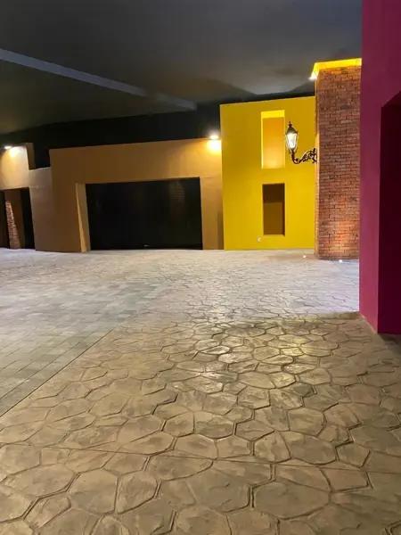 LOCAL COMERCIAL EN RENTA EN PLAZA PASEO ALTOZANO, MORELIA LOCAL COMERCIAL EN RENTA EN PLAZA PASEO ALTOZANO, MORELIA