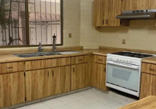 CASA PARA OFICINAS EN RENTA EN LAS AMERICAS, MORELIA