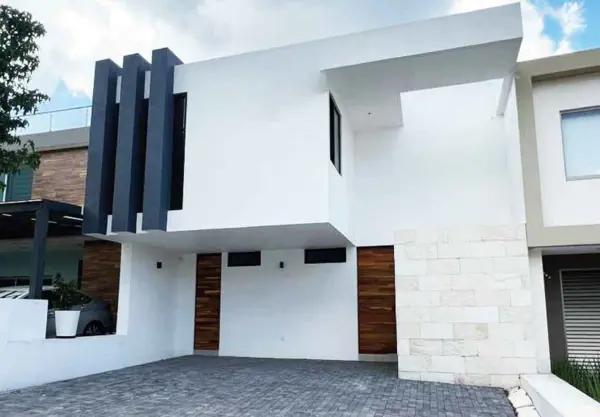 CASA EN VENTA EN PUERTA TRES MARIAS, MORELIA