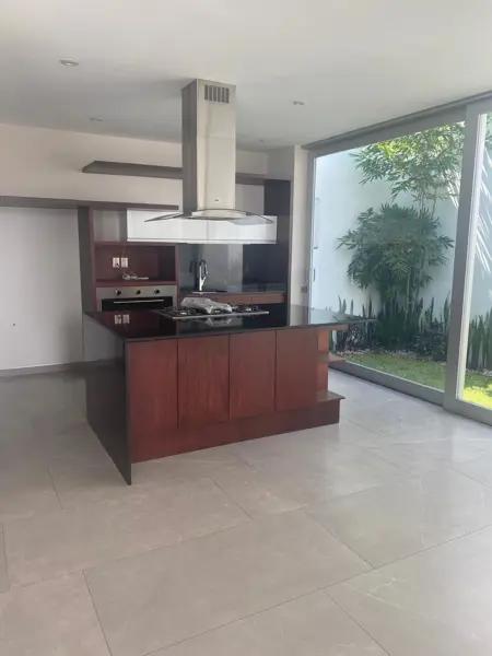 CASA EN VENTA EN VALLE DE ALTOZANO, MORELIA CASA EN VENTA EN VALLE DE ALTOZANO, MORELIA