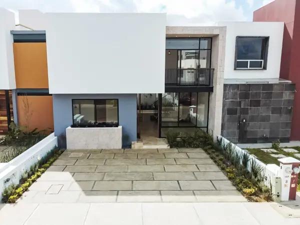 CASA EN VENTA EN RINCON ALTOZANO, MORELIA CASA EN VENTA EN RINCON ALTOZANO, MORELIA