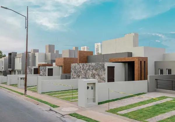 CASA EN VENTA EN PASEO DEL ALCE ALTOZANO, MORELIA CASA EN VENTA EN PASEO DEL ALCE ALTOZANO, MORELIA