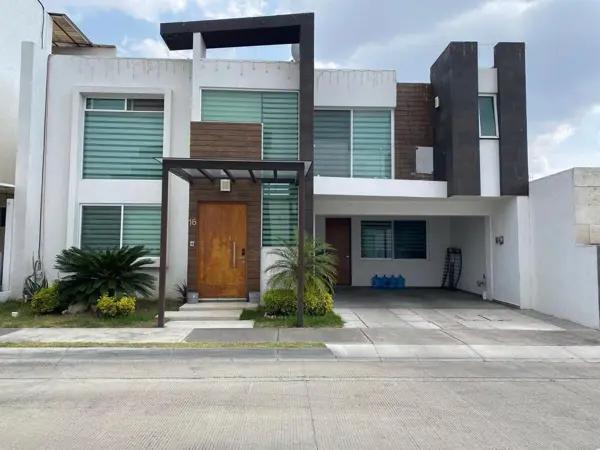 Casa en Venta Puebla Lomas de Angelópolis El Deseo Praga Alberca Propia Casa en Venta Puebla Lomas de Angelópolis El Deseo Praga Alberca Propia
