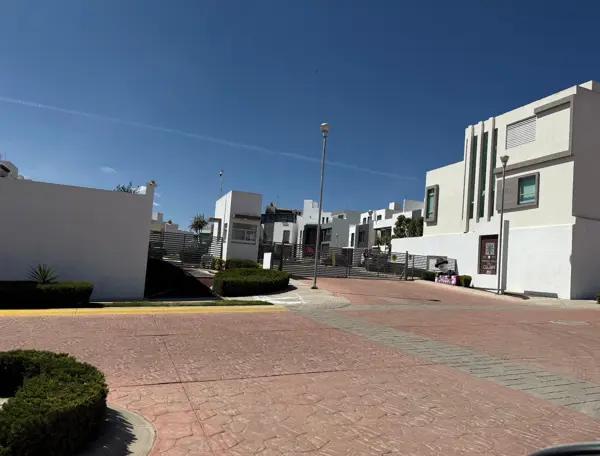 Casa en venta en Valle del Sol II, Pachuca de Soto con cisterna y cocina integral