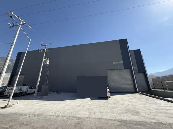 BODEGA INDUSTRIAL EN VENTA O RENTA EN PARQUE MULTITECH 2 SANTA CATARINA