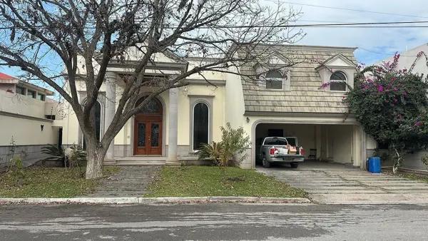 CASA EN VENTA FRACCIONAMIENTO NOGALAR CAMPESTRE CASA EN VENTA FRACCIONAMIENTO NOGALAR CAMPESTRE