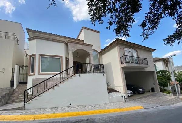 CASA EN VENTA/RENTA  DINASTIA  SAN JERONIMO