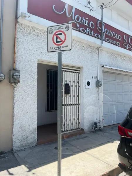 OFICINA CON ESTACIONAMIENTO EN VENTA EN COL. MARIA LUISA, MONTERREY, N.L
