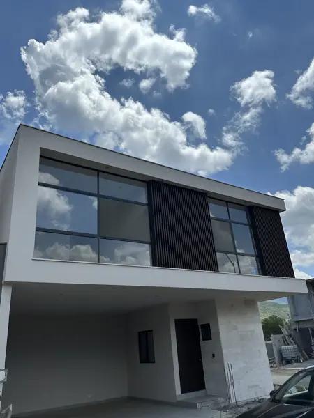 CASA EN VENTA VIENTOS DEL VERGEL