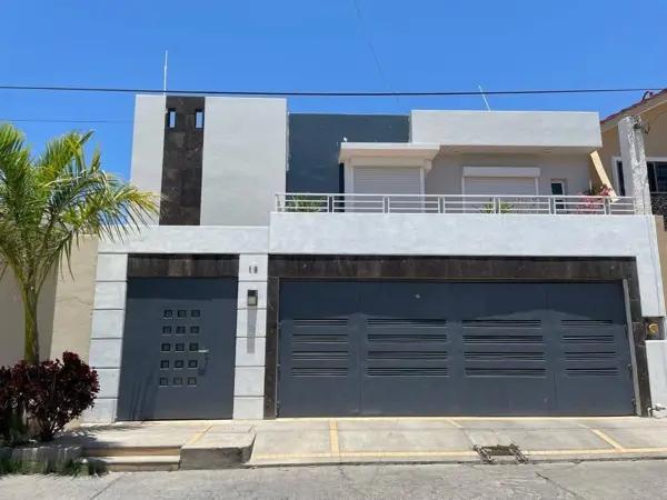 CASA EN VENTA  EN  FLAMINGOS, MAZATLAN SINALOA