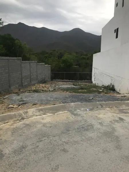 TERRENO RESIDENCIAL EN VENTA EN FRACCIONAMIENTO AMORADA TERRENO RESIDENCIAL EN VENTA EN FRACCIONAMIENTO AMORADA