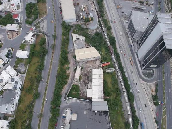 TERRENO PLANO EN VENTA, USO MIXTO, SOBRE AV. MANUEL J CLOUTHIER TERRENO PLANO EN VENTA, USO MIXTO, SOBRE AV. MANUEL J CLOUTHIER