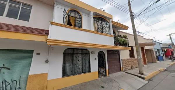 CASA EN VENTA EN TEPIC CENTRO, TEPIC, NAYARIT.