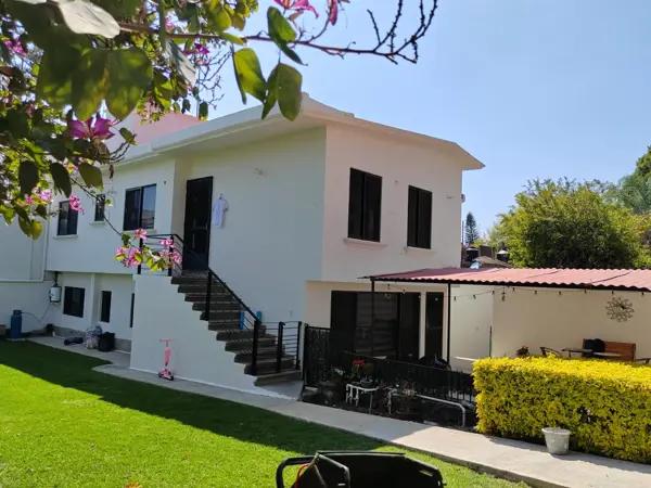 Casa en venta en Ocotepec, Cuernavaca, Morelos Casa en venta en Ocotepec, Cuernavaca, Morelos