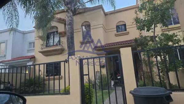 VENTA DE CASA EN URBI QUINTA MONTECARLO TONALA JALISCO