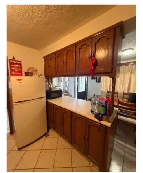 VENTA DE CASA CON EXCELENTE UBICACIÓN