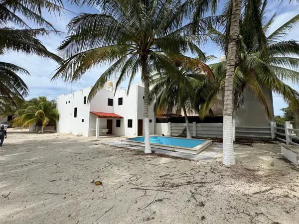 Casa en venta en segunda fila de la playa san benito merida yucatan