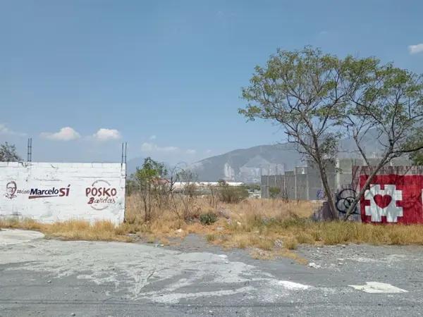 TERRENO EN RENTA EN ZONA SANTA CATARINA