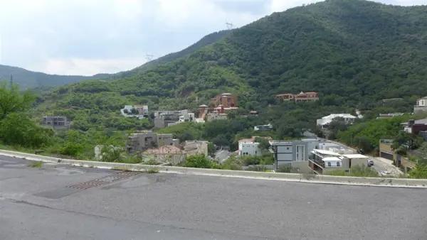 TERRENO EN VENTA EN RENACIMIENTO