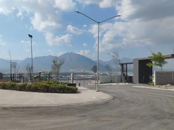 TERRENO EN VENTA EN DOMINIO CUMBRES