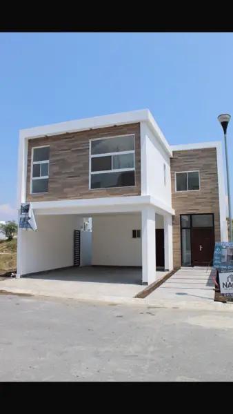 CASA EN VENTA EN CARRETERA NACIONAL