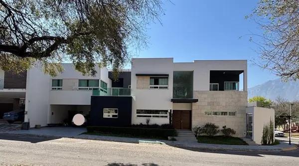 CASA EN VENTA EN VALLE DE CRISTAL