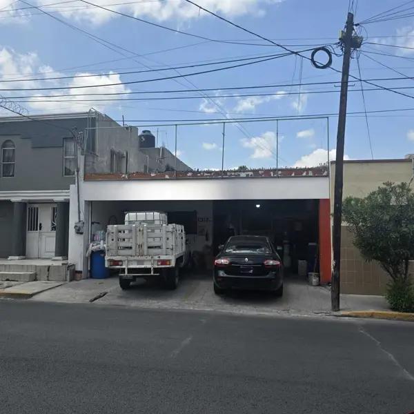 CASA EN VENTA EN EL CENTRO DE MONTERREY
