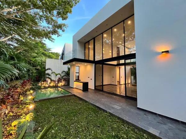 CASA EN VENTA EN PRIVADA RESIDENCIAL EN CABO NORTE EN MÉRIDA YUCATÁN CASA EN VENTA EN PRIVADA RESIDENCIAL EN CABO NORTE EN MÉRIDA YUCATÁN