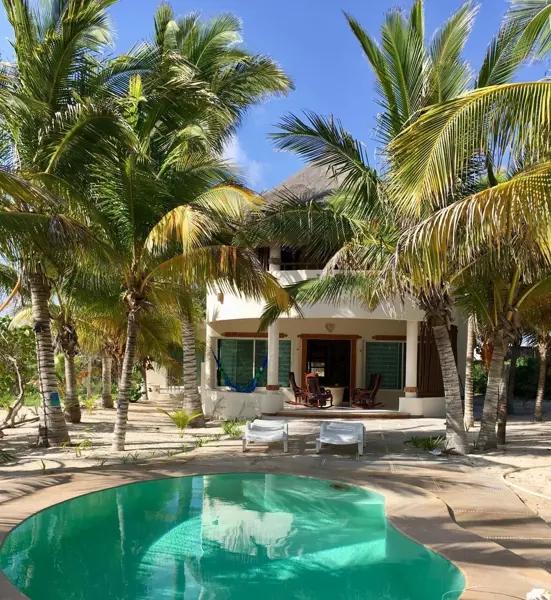 SE VENDE CASA FRENTE AL MAR EN SAN BRUNO YUCATÁN