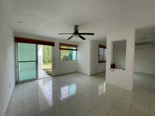 OFICINA EN RENTA EN MÉRIDA YUCATÁN EN ALTABRISA EN PRIVADA QUINTA REAL