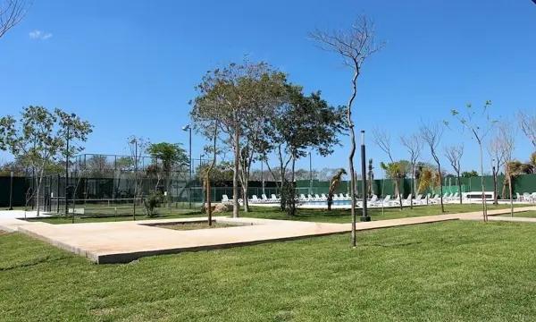 TERRENO EN VENTA EN MERIDA, PRIVADA RESIDENCIAL CON CASA CLUB TERRENO EN VENTA EN MERIDA, PRIVADA RESIDENCIAL CON CASA CLUB