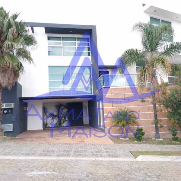 Casa en Lomas de Angelopolis TM