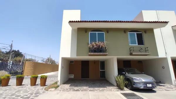 Casa En Venta En Santa Anita Residencial, Tlaquepaque, Jalisco. JX71