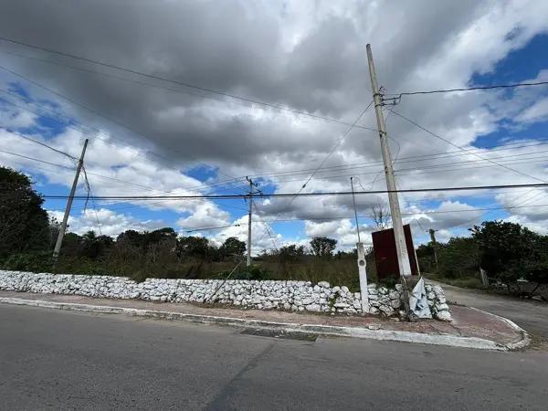 TERRENO COMERCIAL EN RENTA– EXCELENTE UBICACIÓN EN IZAMAL