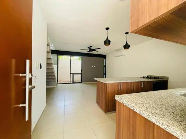 TOWNHOUSE EN VENTA EN MÉRIDA YUCATÁN EN SAN RAMÓN N0RTE TOWNHOUSE EN VENTA EN MÉRIDA YUCATÁN EN SAN RAMÓN N0RTE