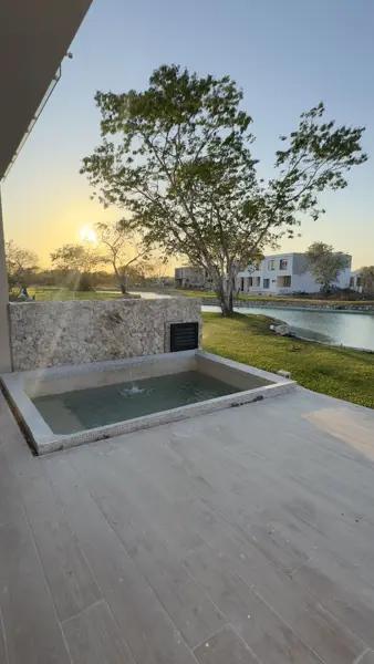 CASA EN VENTA , PRIVADA ALTOZANO, MERIDA, YUCATAN